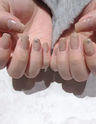 ネイル 會田 瑠衣のネイルデザイン