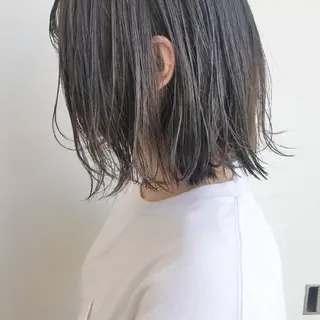 ミディアム カラー ヘアアレンジ iplus✴ まつげ、眉毛、耳つぼのマツエク・マツパデザイン
