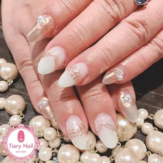 ネイル 💗🪽Tiary Nail🪽💗のネイルデザイン