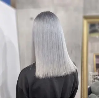 ロング カラー MIRAC所属・Ryoichi⛓️ 韓国ヘア/ハイトーンのヘアスタイル