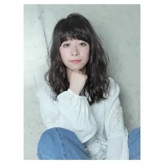 ミディアム カラー センスをお届けします 大谷将生INFPのヘアスタイル