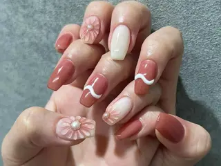 ネイル 青島 由香のネイルデザイン