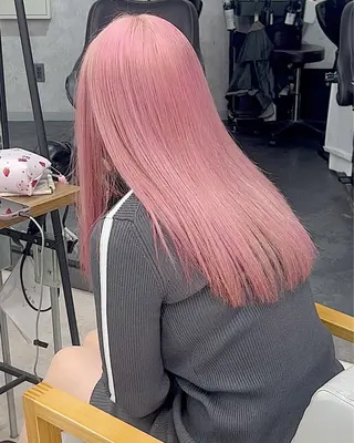 セミロング カラー 💕ブリーチ/ヘアメ 🎀YUUKAのヘアスタイル