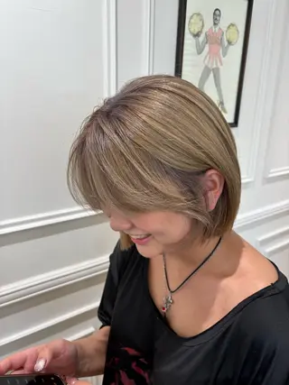 ショート ロゼ 神田 雅春のヘアスタイル