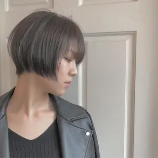 ショート カラー 🌸ハイトーン 新田　廉 🌸のヘアスタイル
