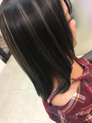 ミディアム カラー 顔まわり‎🤍小顔 カット🤍みさきのヘアスタイル