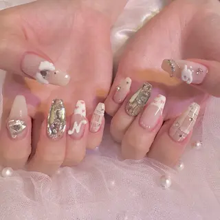 ネイル nail salon e'mu💐のネイルデザイン