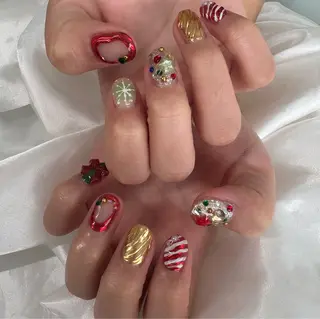 ネイル celica所属・松田 由真のネイルデザイン