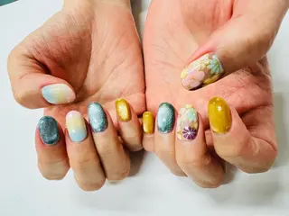 ネイル ユリシスネイル 担当近藤のネイルデザイン