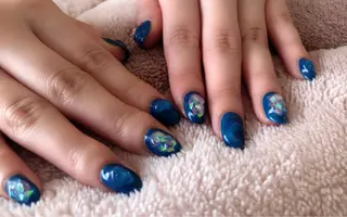 ネイル t. yoshizawaのネイルデザイン