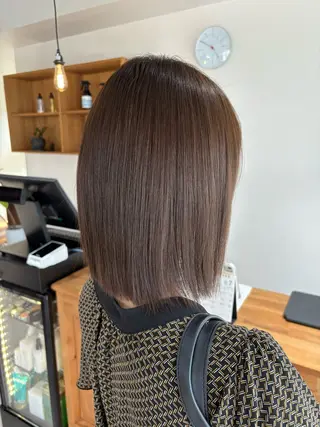 カラー aina / n.w.hのヘアスタイル