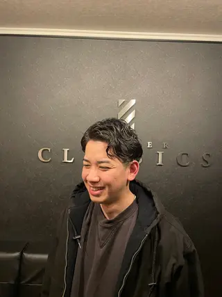 ショート BARBER CLASSICSのヘアスタイル