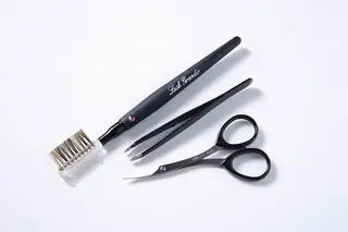 メンズ アイブロウ 透明感カラー& メンズアイブロウ専門のヘアスタイル