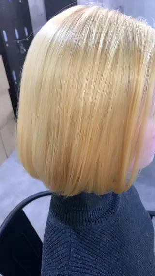 ショート カラー 髪質改善色素改善特化 keiのヘアスタイル