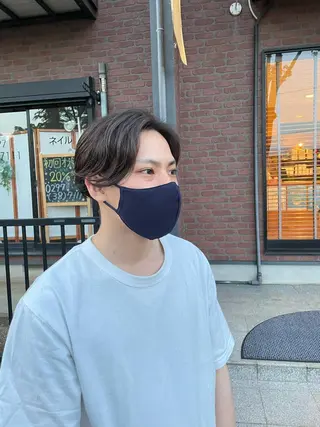 ショート メンズ 小林 崇雅　ダウンパーマのヘアスタイル