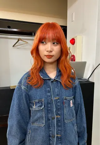 セミロング カラー ハイトーンカラー ⭐️NAZUNAのヘアスタイル