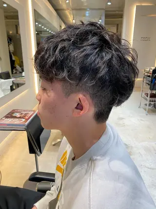 ショート パーマ メンズ 大人可愛いレイヤー 大田のヘアスタイル