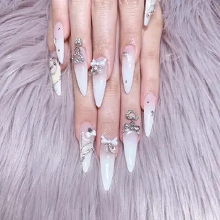 ネイル 稲垣 江梨花のネイルデザイン