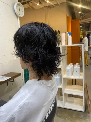 パーマ メンズ RIN／韓国ヘア レイヤーカットのヘアスタイル