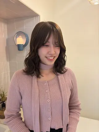 セミロング カラー 船越 愛のヘアスタイル