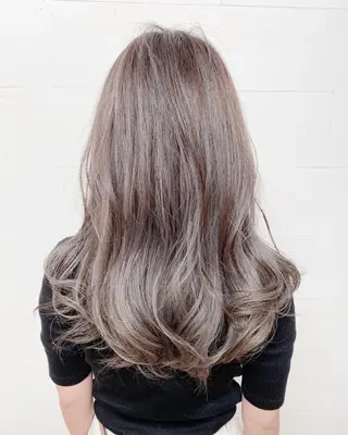 ロング カラー ヘアアレンジ CADENZA+所属・中澤 昌美のヘアスタイル