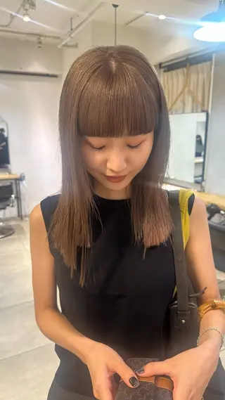 セミロング カラー REINA☁️透明感 カラー/ぷつっと♡のヘアスタイル