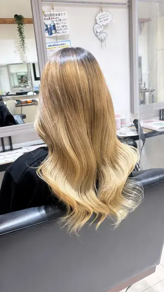 ヘアアレンジ tone.堺北野田店所属・松本 真実のヘアスタイル