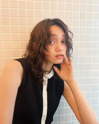 ミディアム パーマ デザイン/レイヤー Kaito🐩/栄のヘアスタイル