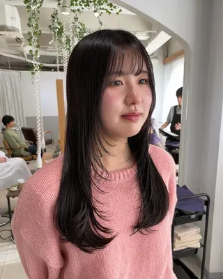 ロング カラー Ogata Marinaのヘアスタイル