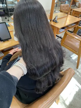 ロング カラー blink所属・暖色/ブラウン/ 透明感/ゆうかのヘアスタイル