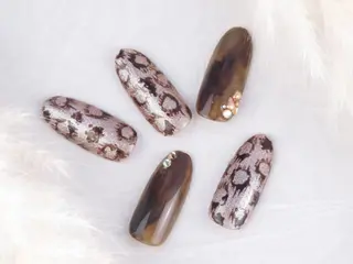 ネイル NAIL Salon IP所属・長谷川 奈緒美のネイルデザイン