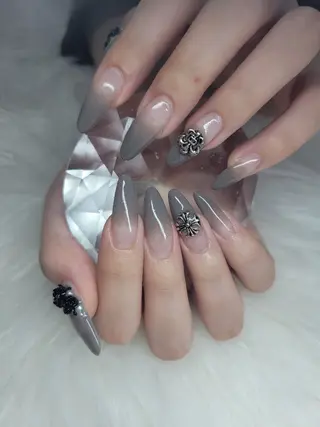 ネイル 🌺chimu🌺 予約リクエスト可能☆のネイルデザイン