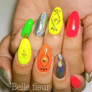 セミロング ネイル Belle fleurのネイルデザイン