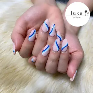ネイル luxe NailDesignのネイルデザイン