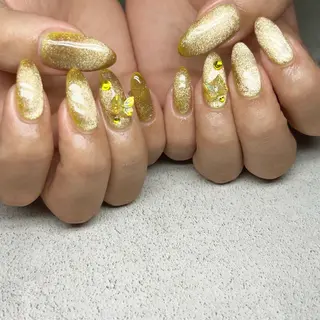 ネイル 𝐫𝐚𝐢 𝐧𝐚𝐢𝐥の眉毛・アイブロウイメージ