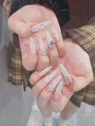 ネイル GO TODAY 横浜Solace店所属・nail salon Azukiのネイルデザイン