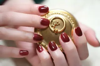 ネイル ママリンド　志村坂上店所属・しみ えんのネイルデザイン