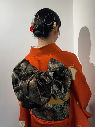 ミディアム カラー ヘアアレンジ mina 🌷のヘアスタイル