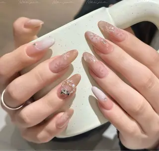 ネイル ENSalon 愛佳のネイルデザイン