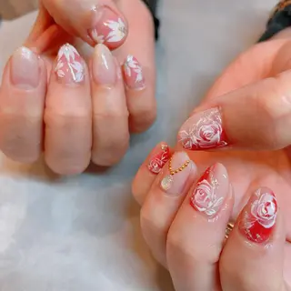 ネイル Serenity by Mari所属・Shinozaki mariのネイルデザイン