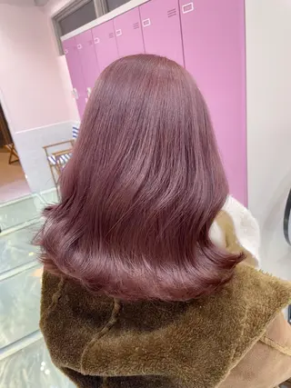 セミロング カラー 艶髪 🦋CON🦋のヘアスタイル