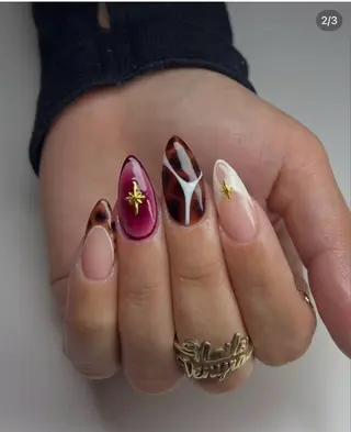 ネイル ネイリスト シンのネイルデザイン