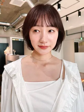 ショート カラー パーマ 🫧小顔×似合わせ× 透明感カラー🫧のヘアスタイル