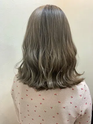 セミロング カラー 山本 純大のヘアスタイル