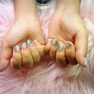 ネイル ネイルサロンキュアイスト所属・キュアイスト アコパラジェル調布のネイルデザイン