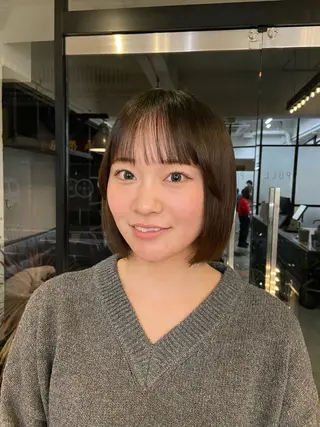 ショート オバタ コトのヘアスタイル