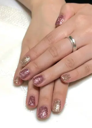 ネイル REMIA 横須賀中央店所属・REMIA 羽鳥のネイルデザイン