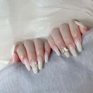 ミディアム タオ タオ Nailのネイルデザイン
