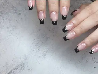 ネイル Mon trésor所属・Montrésor 名古屋ネイルサロンのネイルデザイン