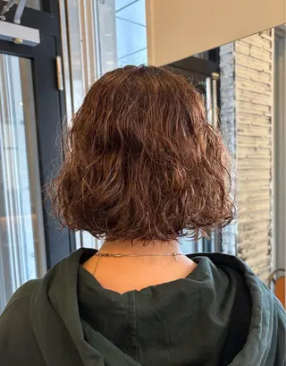 ミディアム カラー パーマ IKU ミニボブ名古屋のヘアスタイル